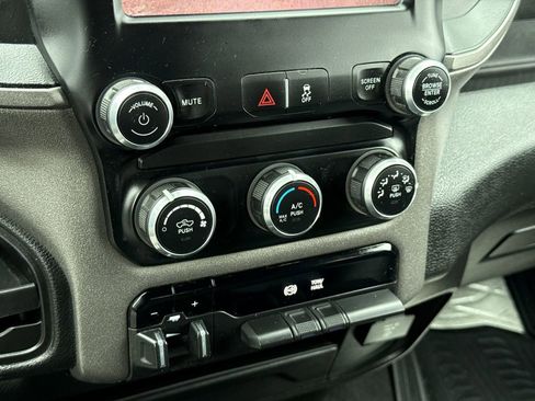 Used 2022 RAM 3500 Tradesman AWD/4WD image 27
