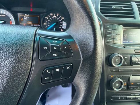 Used 2016 Ford Explorer FWD image 25