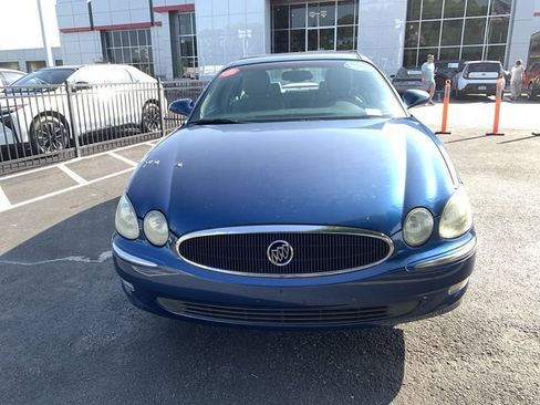 Used 2006 Buick LaCrosse CXL w/ Driver Confidence Package FWD image 3