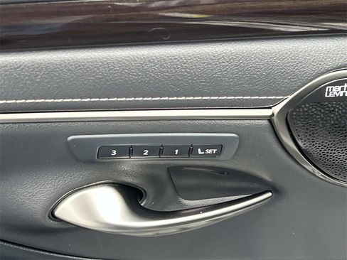 Used 2019 Lexus ES 300h w/ Luxury Package image 15