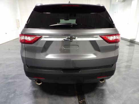 Used 2020 Chevrolet Traverse LS FWD image 6