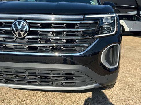 New 2026 Volkswagen Atlas SE FWD image 7