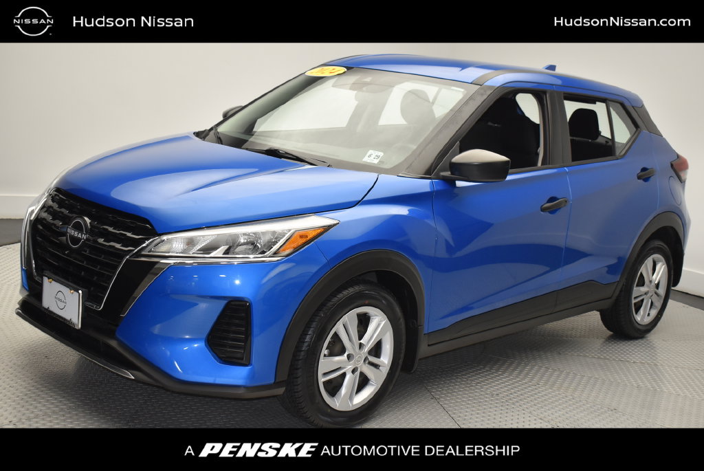 Used 2024 Nissan Kicks S FWD image 1