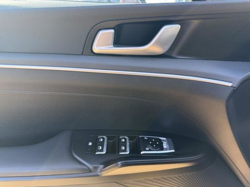 Used 2021 Kia K5 GT-Line w/ GT-Line FWD Premium Package image 6