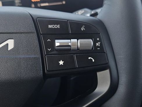 New 2026 Kia Sportage EX image 14