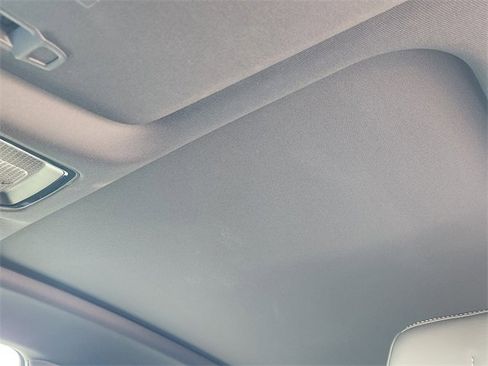 Used 2024 Cadillac Lyriq Luxury image 25