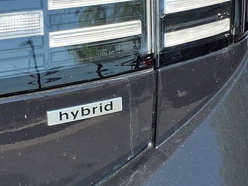 Certified 2025 Hyundai Sonata Limited FWD image 11