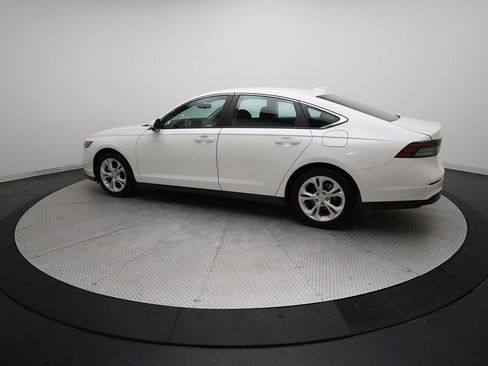 Used 2023 Honda Accord LX image 12