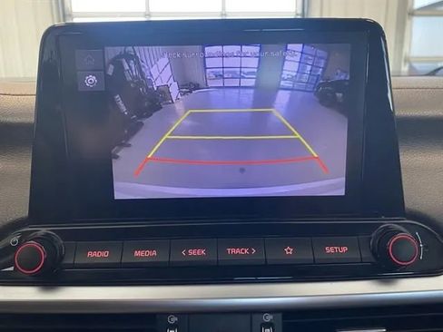 Used 2022 Kia Forte LXS image 29