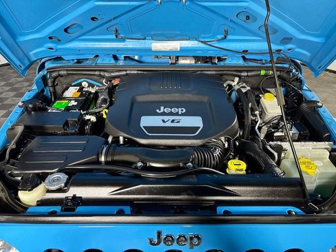 Used 2017 Jeep Wrangler Unlimited Sport w/ Connectivity Group image 20