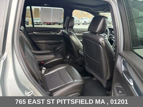 Used 2024 Cadillac XT6 Sport w/ Technology Package AWD/4WD image 25