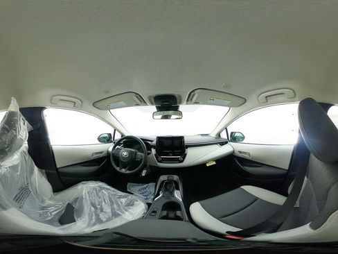 New 2026 Toyota Corolla LE image 33
