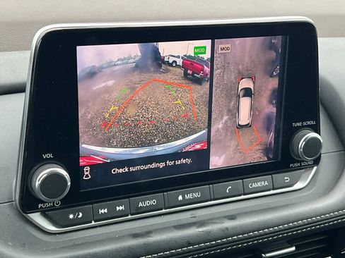 Used 2021 Nissan Rogue SL image 20