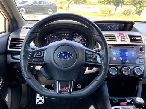 Used 2020 Subaru WRX STI AWD/4WD image 5