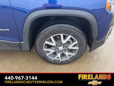 Used 2023 GMC Acadia SLE w/ Driver Convenience Package image 25