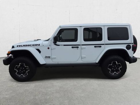 Used 2023 Jeep Wrangler Unlimited Rubicon AWD/4WD image 8