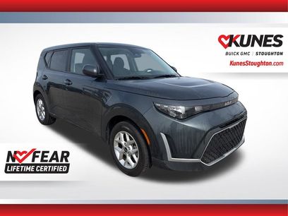 Used 2025 Kia Soul LX w/ LX Technology Package