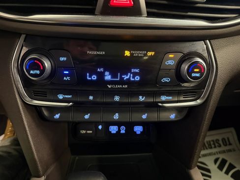 Used 2020 Hyundai Santa Fe Limited AWD/4WD image 34