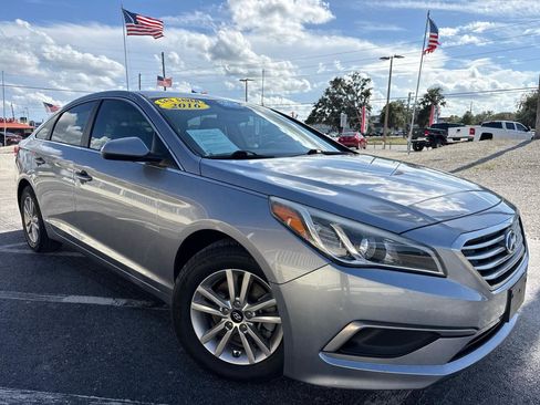 Used 2016 Hyundai Sonata SE FWD image 50