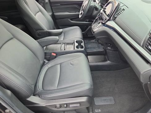 Used 2024 Honda Odyssey Touring image 19