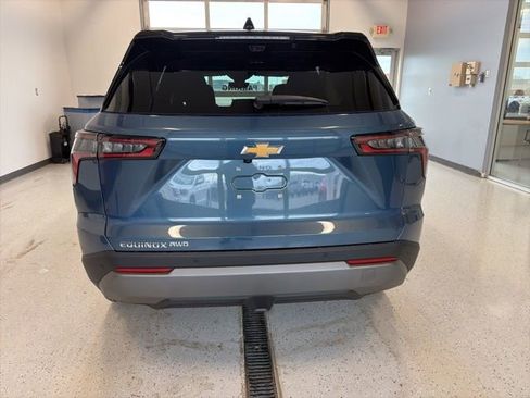 New 2026 Chevrolet Equinox LT image 7