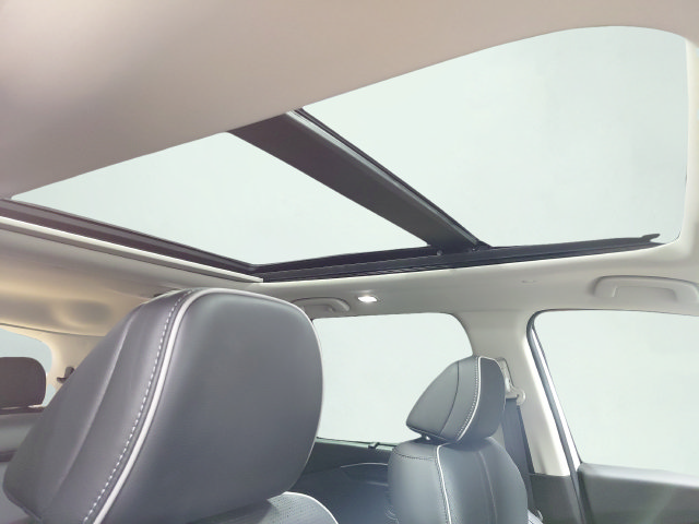 Used 2025 Honda Pilot Elite image 14