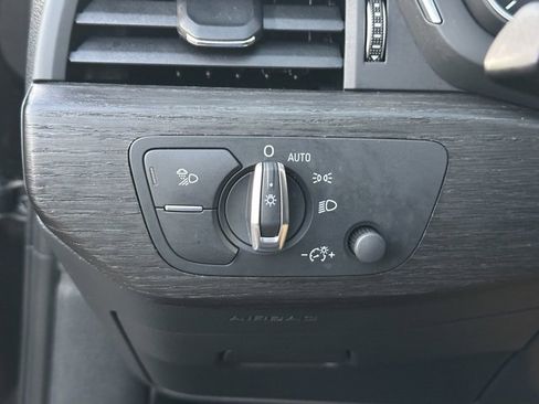 Used 2018 Audi A4 2.0T allroad Premium Plus image 24