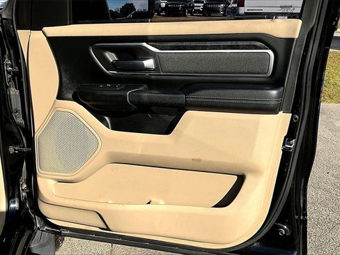 Used 2019 RAM 1500 Big Horn image 23