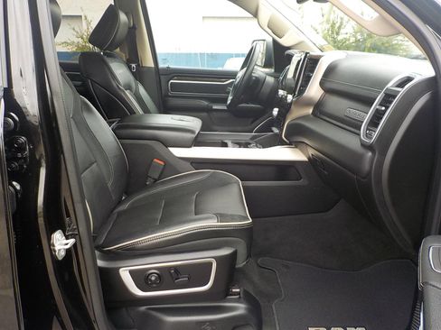 Used 2019 RAM 1500 Laramie image 15