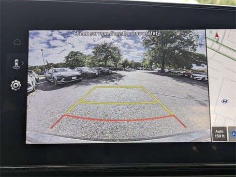 New 2025 Hyundai Elantra Limited image 20