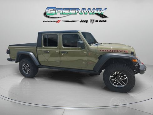 Used 2025 Jeep Gladiator Mojave w/ Safety Group AWD/4WD image 6