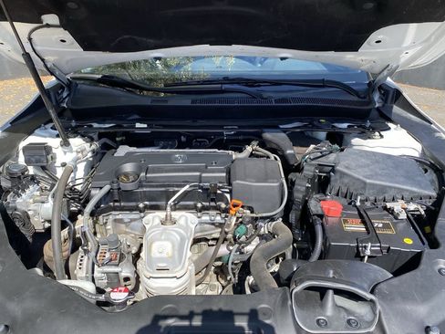 Used 2016 Acura TLX FWD image 12