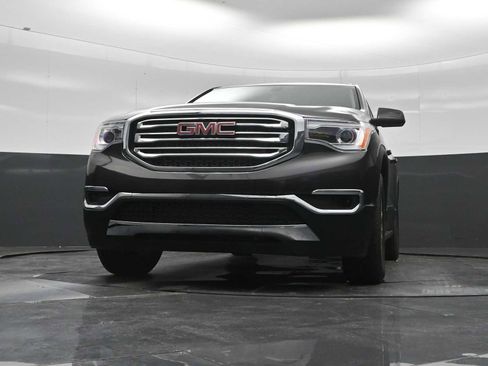 Used 2017 GMC Acadia SLE AWD/4WD image 49