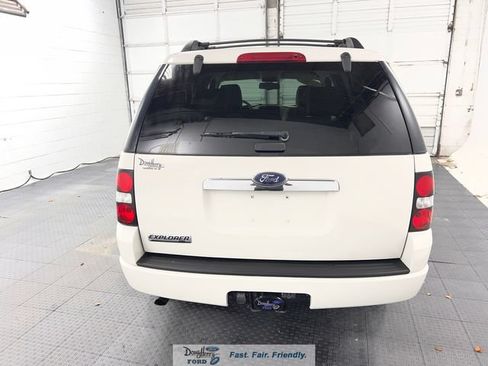 Used 2009 Ford Explorer XLT RWD image 6