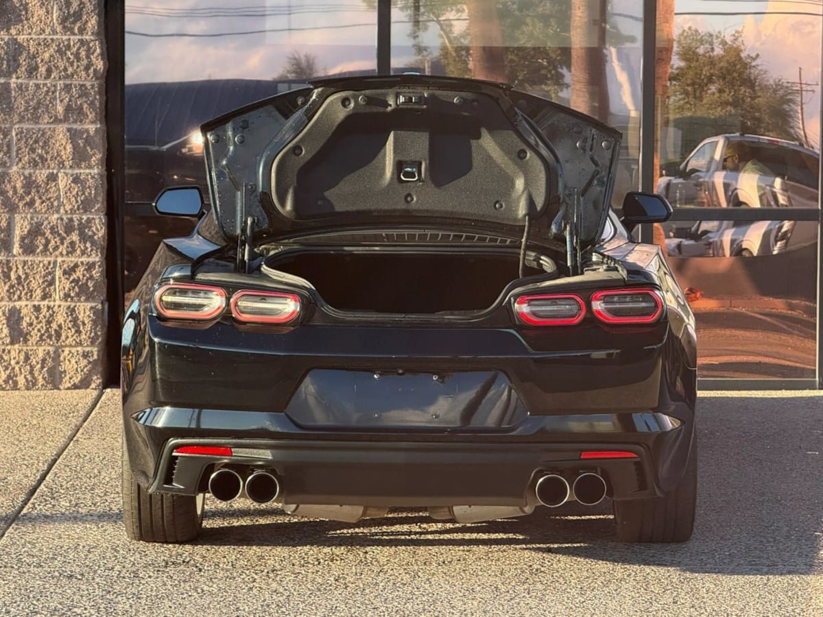 Used 2021 Chevrolet Camaro LT w/ RS Package RWD image 29