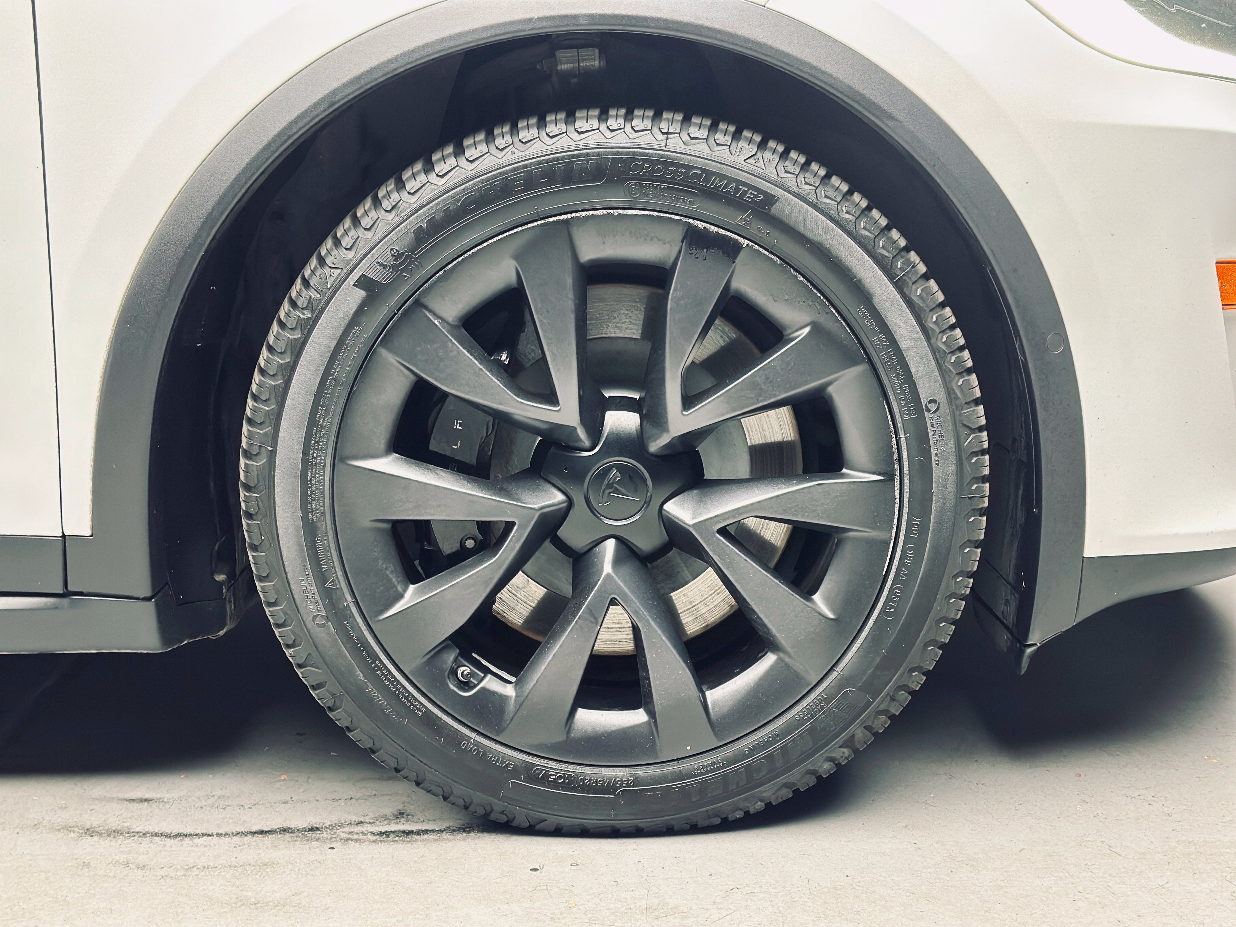 Used 2022 Tesla Model X Plaid AWD/4WD image 35