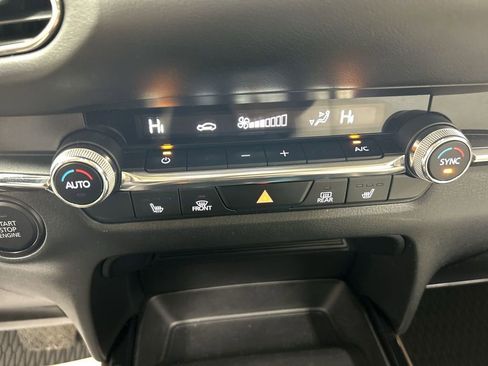 Certified 2023 MAZDA CX-30 AWD 2.5 S w/ Premium Package image 16