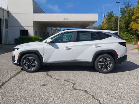 New 2026 Hyundai Tucson SEL image 3