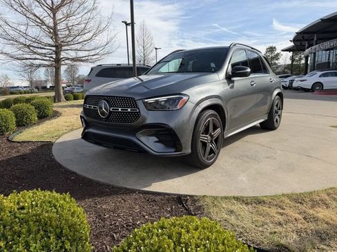 Used 2024 Mercedes-Benz GLE 350 4MATIC image 3