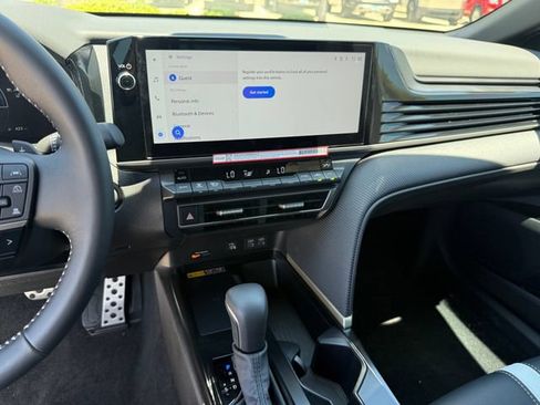 Used 2026 Toyota Camry SE w/ Multimedia Upgrade Package FWD image 21