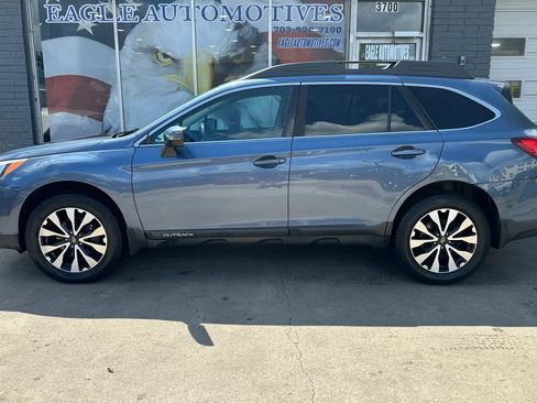 Used 2017 Subaru Outback 3.6R Limited AWD/4WD image 6