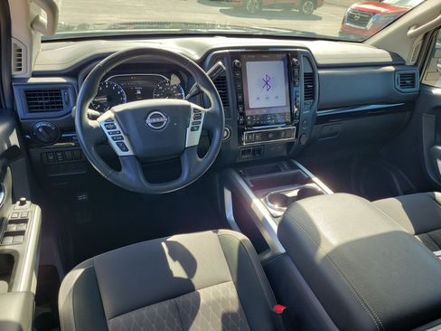 Certified 2023 Nissan Titan SV w/ SV Convenience Package RWD image 14