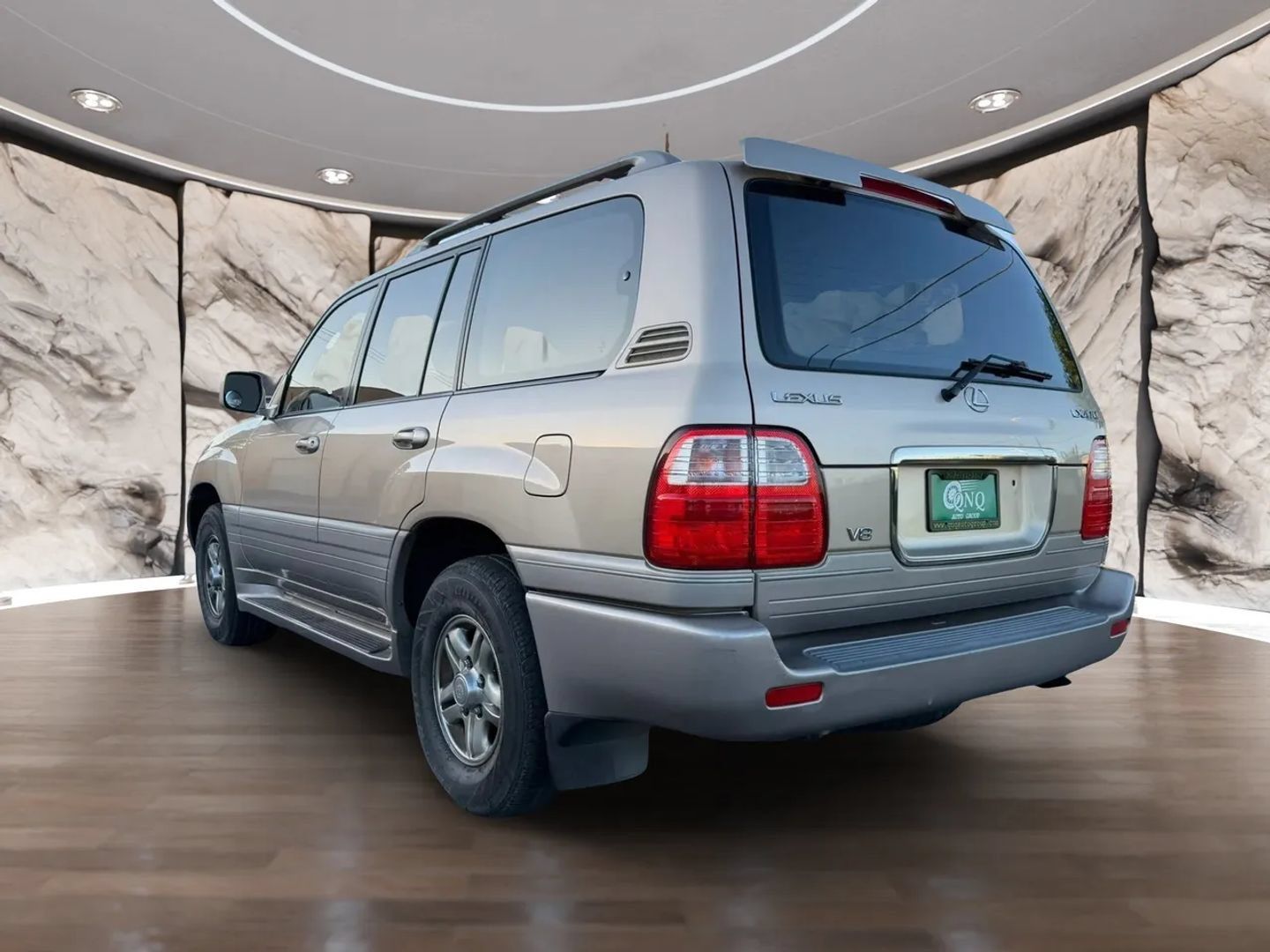 Used 2002 Lexus LX 470 4WD image 8