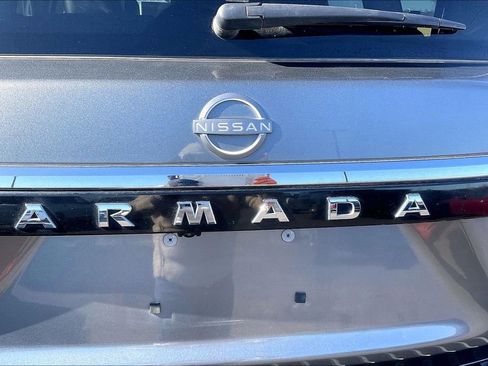 Used 2024 Nissan Armada SL image 26