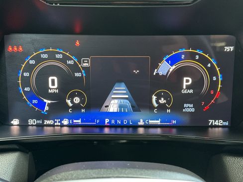 Used 2024 Chevrolet Colorado LT w/ LT Convenience Package II image 24