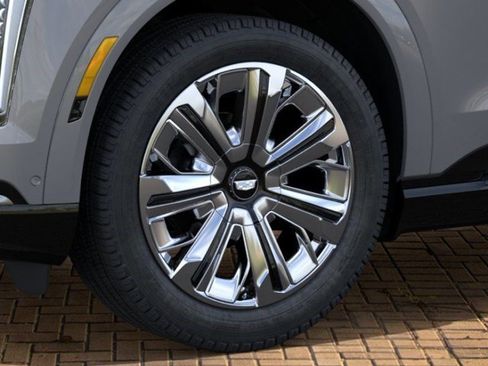Certified 2026 Cadillac Escalade IQ Luxury 2 w/ LPO, Radiant Package AWD/4WD image 10