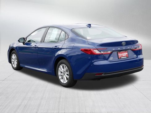 Certified 2025 Toyota Camry LE AWD/4WD image 5