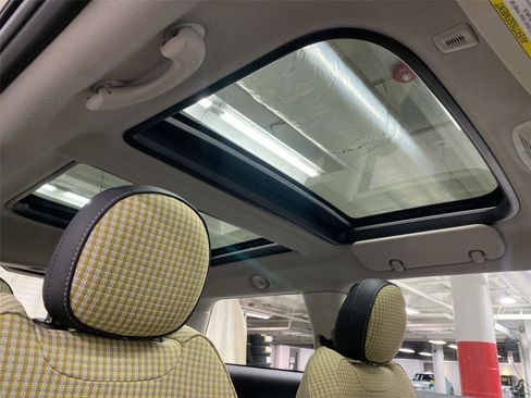 Certified 2024 MINI Cooper SE image 20