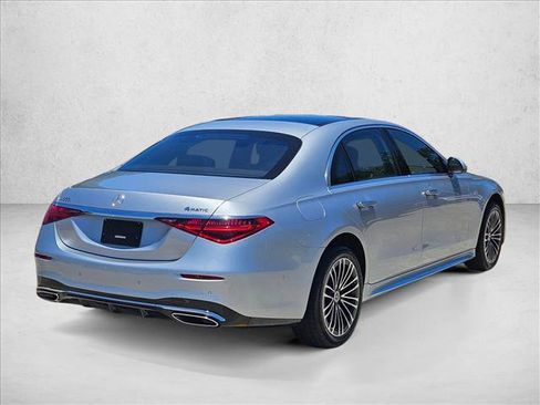 Used 2022 Mercedes-Benz S 500 4MATIC image 5