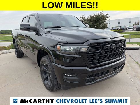 Used 2025 RAM 1500 Big Horn AWD/4WD image 2